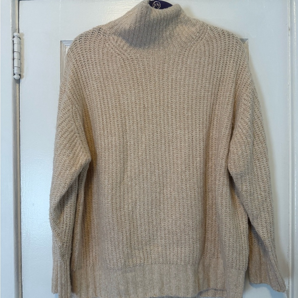 American Eagle Outfitters Cream Knit Sweater